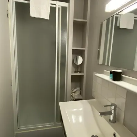 Hotel Celine - Hotel De La Gare 3* Rouen