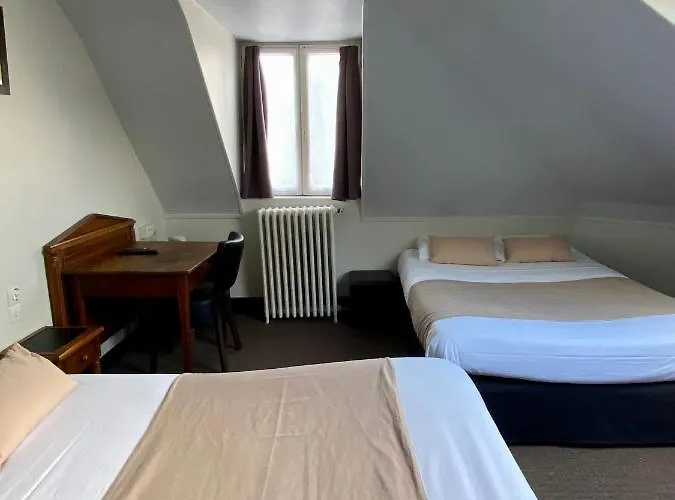 Celine - De La Gare Hotel Rouen