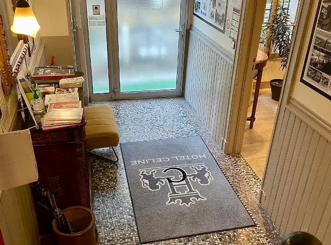 Celine - De La Gare Hotel