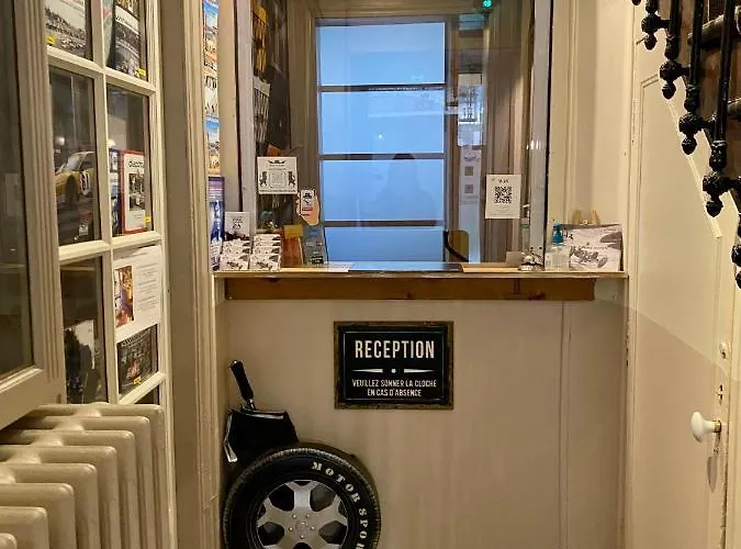 Celine - De La Gare Hotel 3*