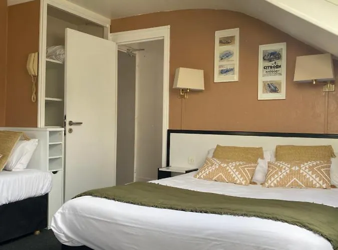 Celine - De La Gare Hotel Rouen